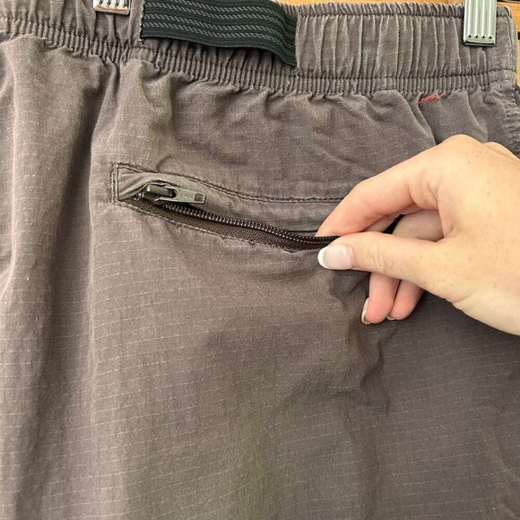 Duluth Trading Company XL X 32 Pants Brown Cargo Elastic Waist Outdoors Belted - Picture 6 of 8